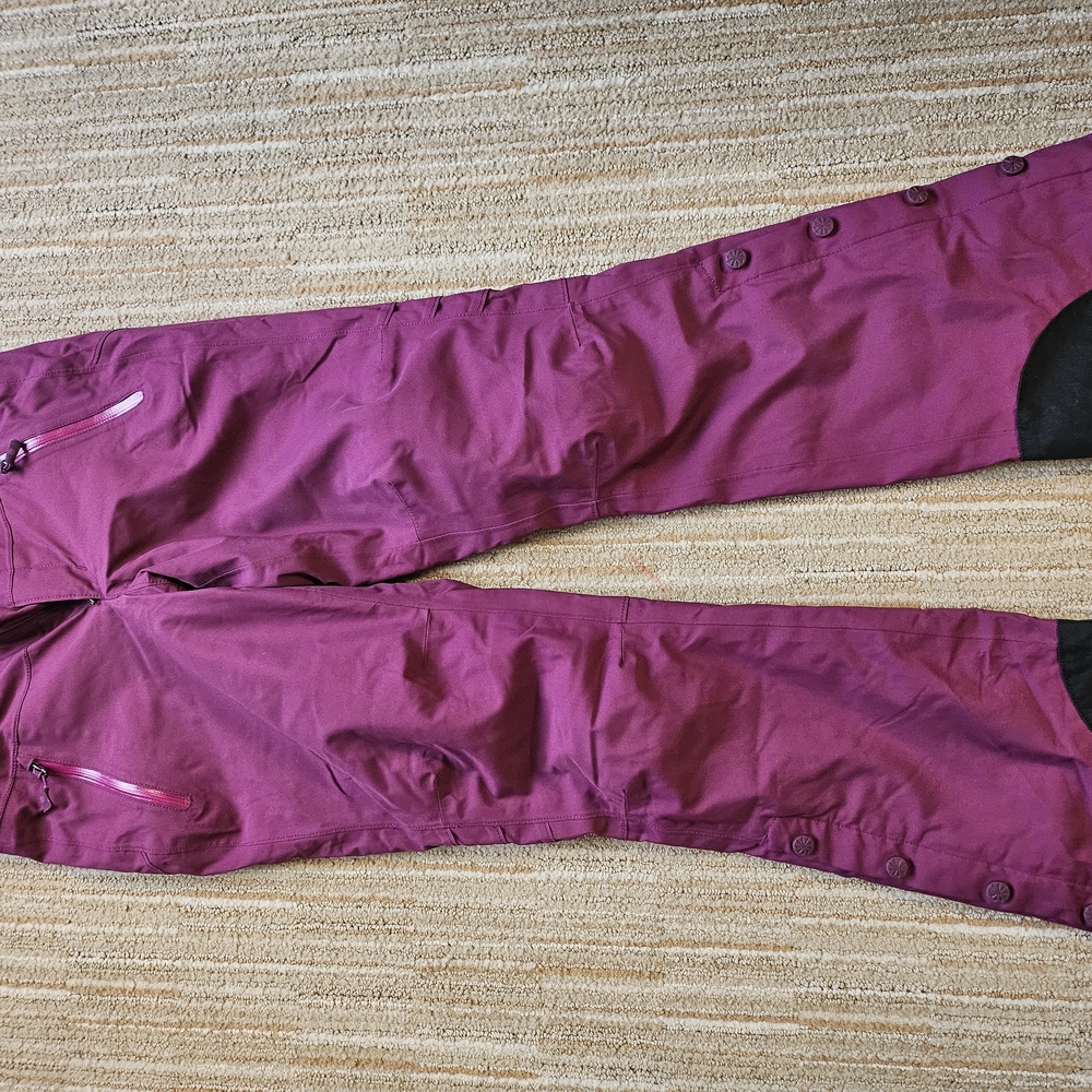 Athleta black and burgundy jacket